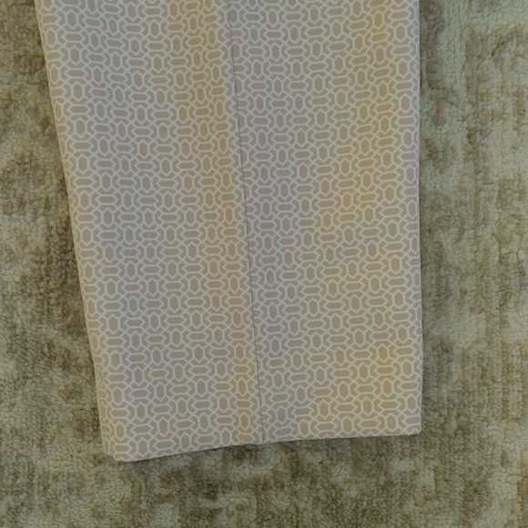 Adrianne Papell Ankle Cropped Pants 12 Tan White Pattern - Picture 6 of 15